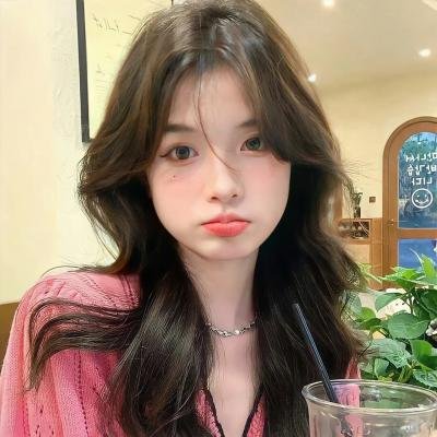 九尾藏不住